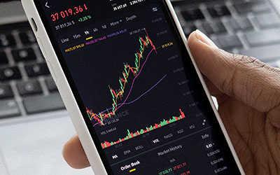 Pound Sterling and the Adzuna Signal: Toscafund on Why the UK Currency can Move Significantly Higher